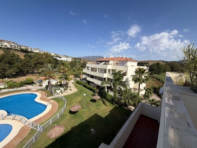 2 soverom Leilighet til salgs i Mijas Golf, Mijas med svømmebasseng garasje - € 349 000 (Ref: 9971813)