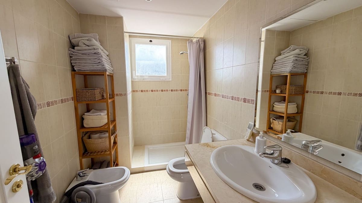 2 soverom Leilighet til salgs i Mijas Golf med svømmebasseng garasje - € 349 000 (Ref: 9971813)