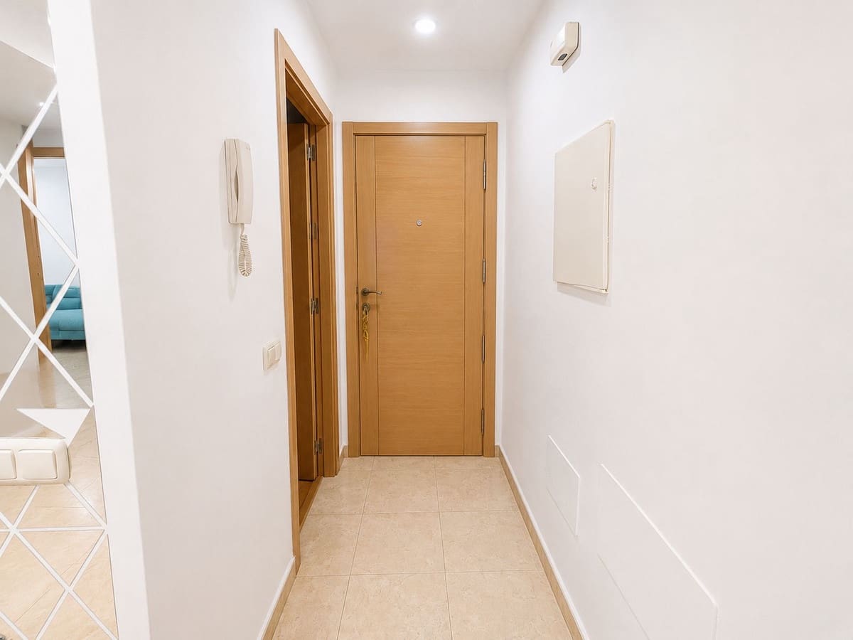 2 bedroom Apartment for sale in Guaro with pool - € 215,000 (Ref: 9971815)