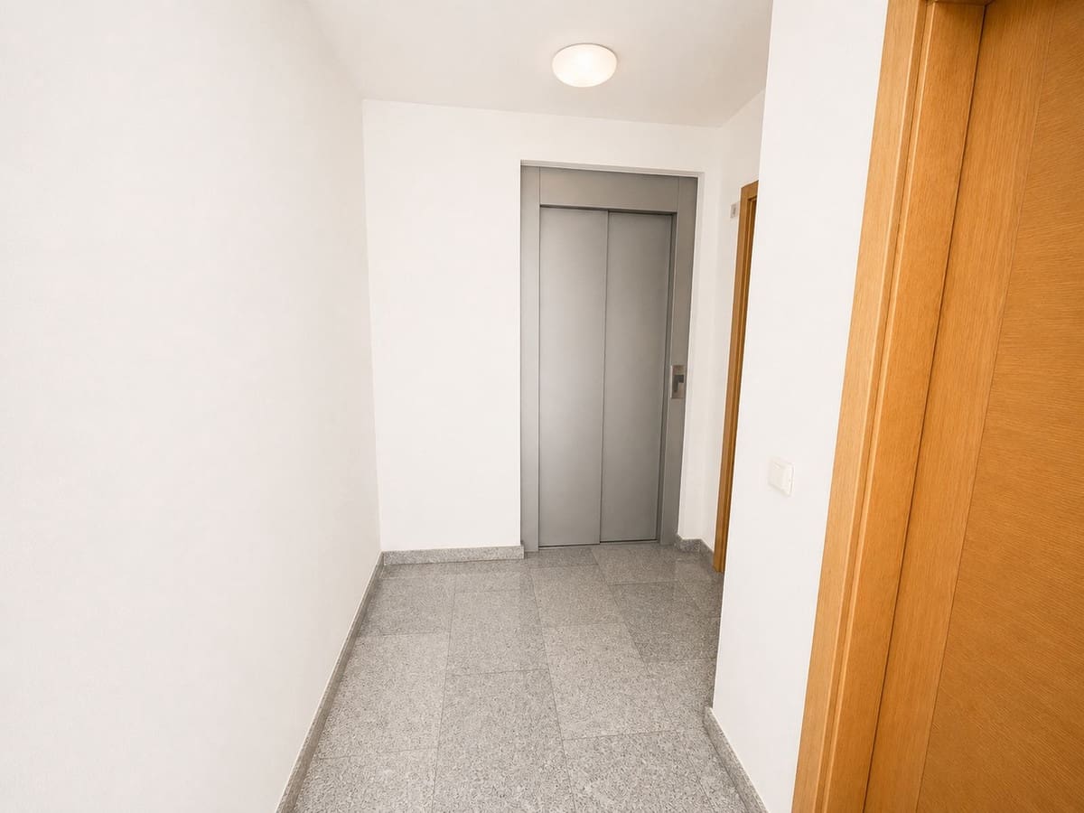 2 bedroom Apartment for sale in Guaro with pool - € 215,000 (Ref: 9971815)