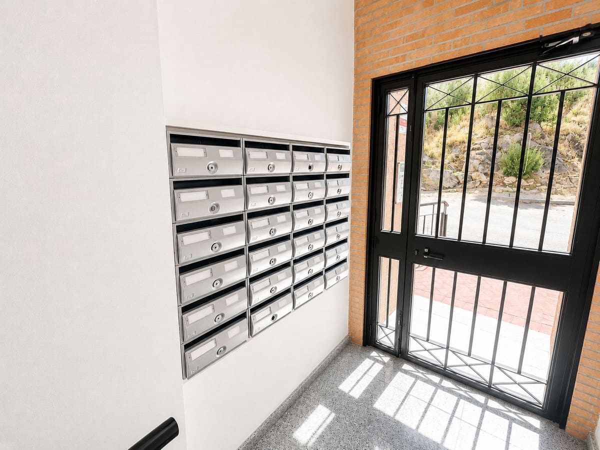 2 bedroom Apartment for sale in Guaro with pool - € 215,000 (Ref: 9971815)