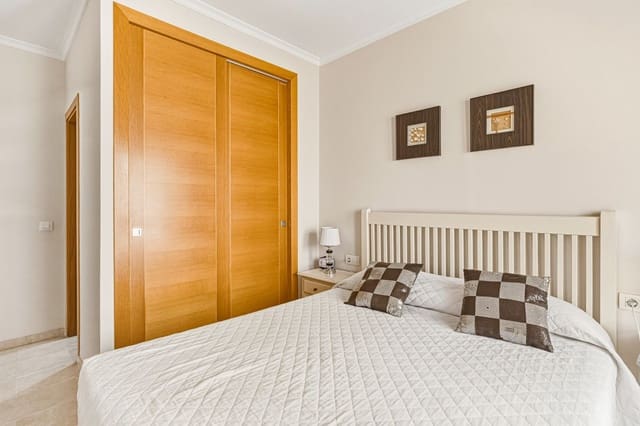 1 bedroom Apartment for sale in Los Boliches , Fuengirola with pool - € 286,000 (Ref: 9971817)