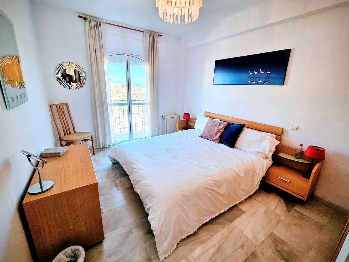 2 soverom Leilighet til salgs i Miraflores med svømmebasseng - € 315 000 (Ref: 9971818)