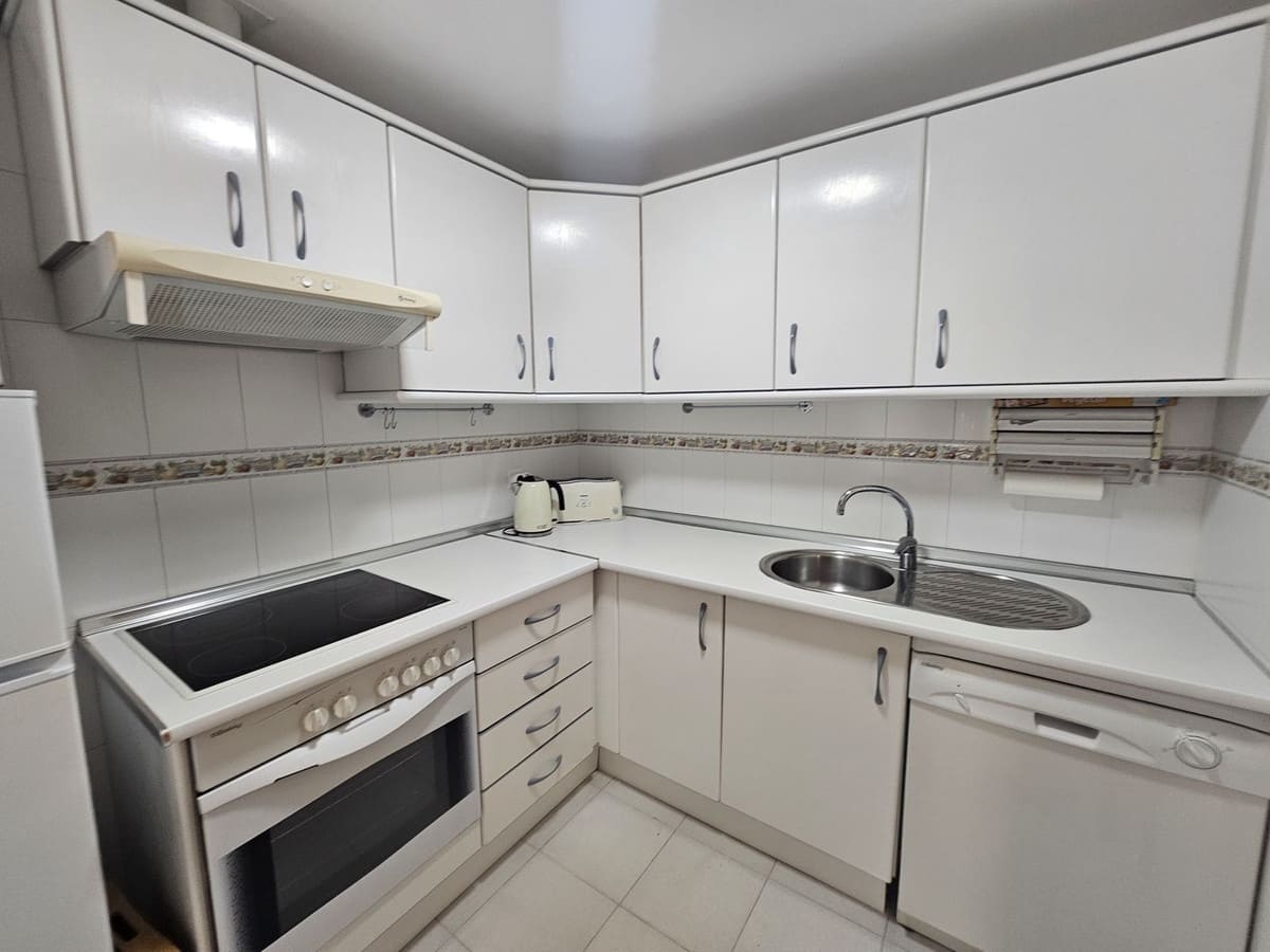 2 soverom Leilighet til salgs i Miraflores med svømmebasseng - € 315 000 (Ref: 9971818)