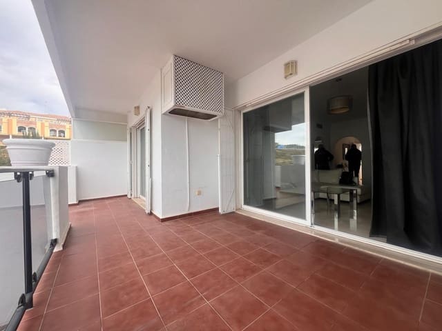 2 soverom Leilighet til salgs i Riviera del Sol, Mijas med svømmebasseng garasje - € 340 000 (Ref: 9971819)