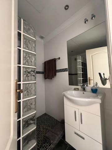 2 soverom Leilighet til salgs i Riviera del Sol, Mijas med svømmebasseng garasje - € 340 000 (Ref: 9971819)