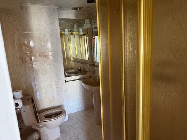 3 soverom Leilighet til salgs i Los Boliches , Fuengirola med svømmebasseng - € 299 000 (Ref: 9971826)