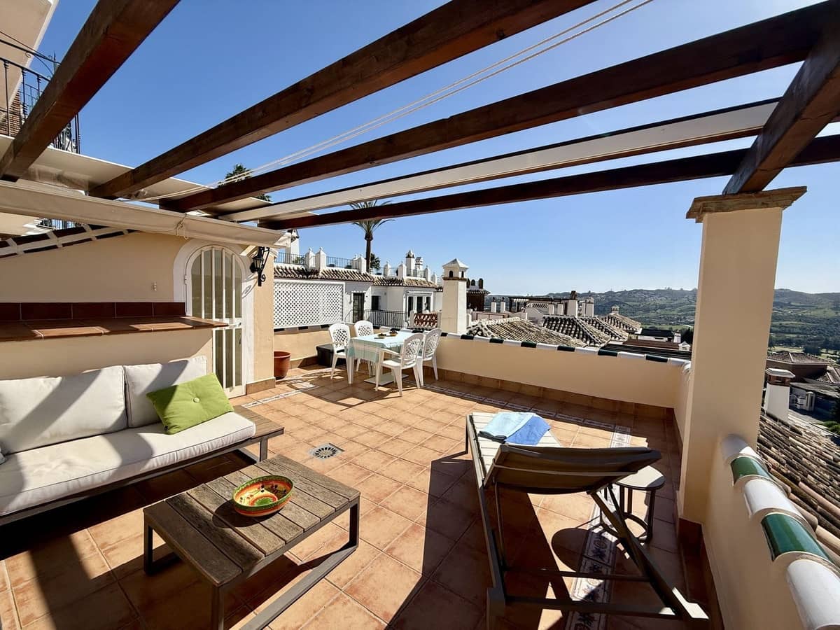 2 bedroom Townhouse for sale in Mijas Golf with pool - € 365,000 (Ref: 9971828)
