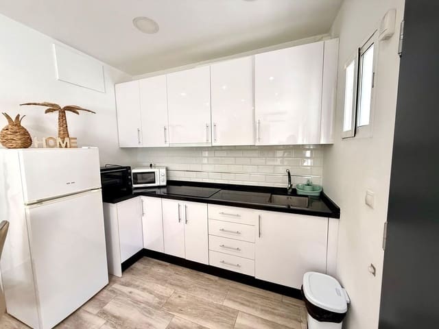 2 soveværelse Lejlighed til salg i Fuengirola - € 329.000 (Ref: 9971830)