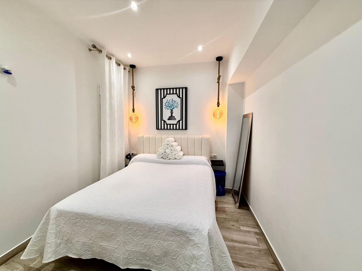 2 soveværelse Lejlighed til salg i Fuengirola - € 329.000 (Ref: 9971830)