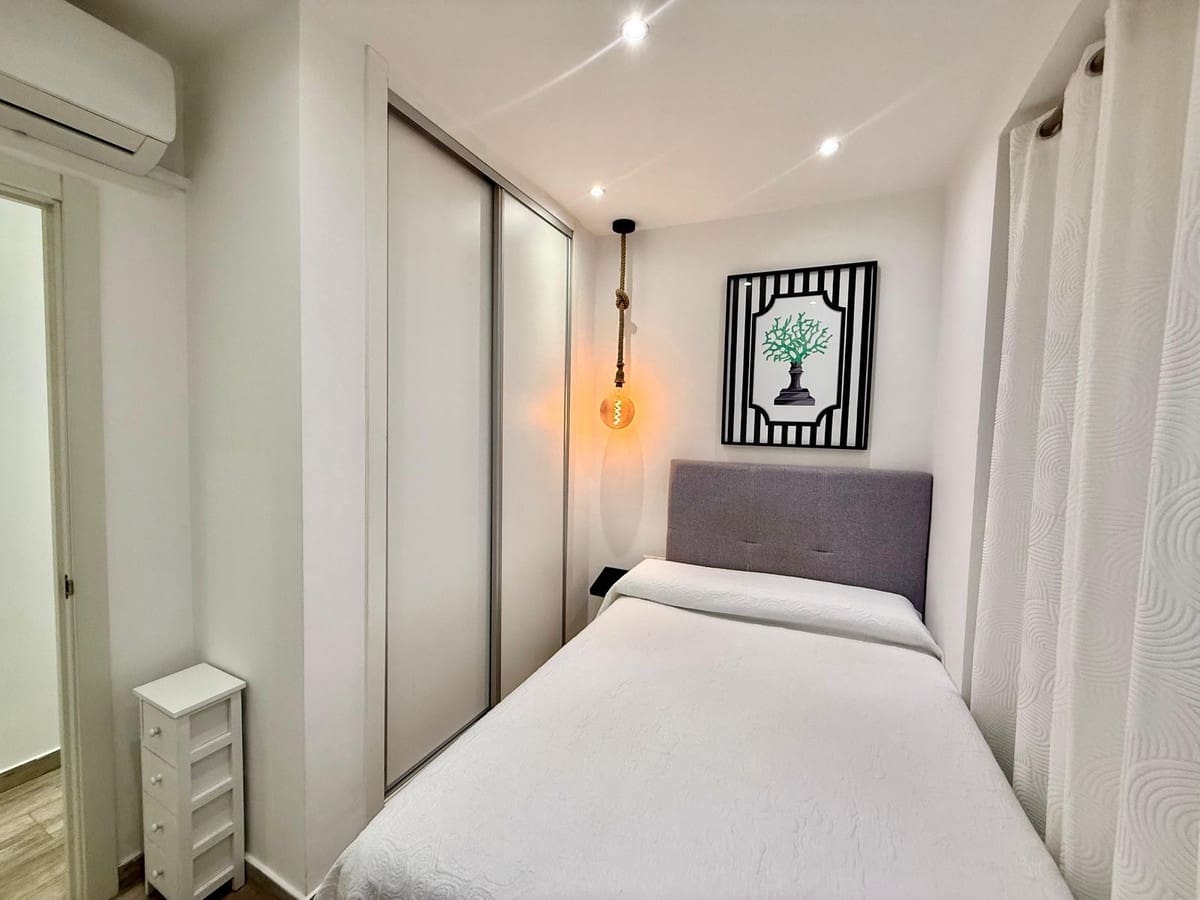 2 soveværelse Lejlighed til salg i Fuengirola - € 329.000 (Ref: 9971830)