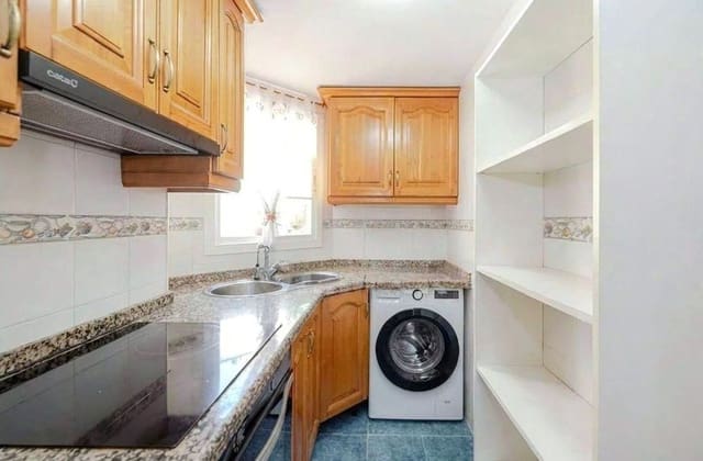 3 camera da letto Appartamento in vendita in Estepona - 398.000 € (Rif: 9971838)