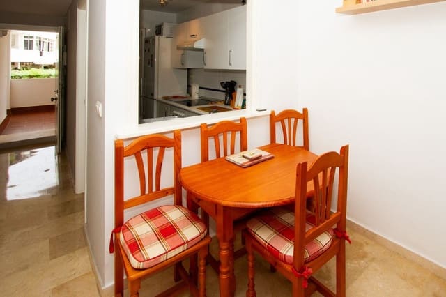 2 soveværelse Lejlighed til salg i Riviera del Sol, Mijas med swimmingpool - € 275.000 (Ref: 9971839)