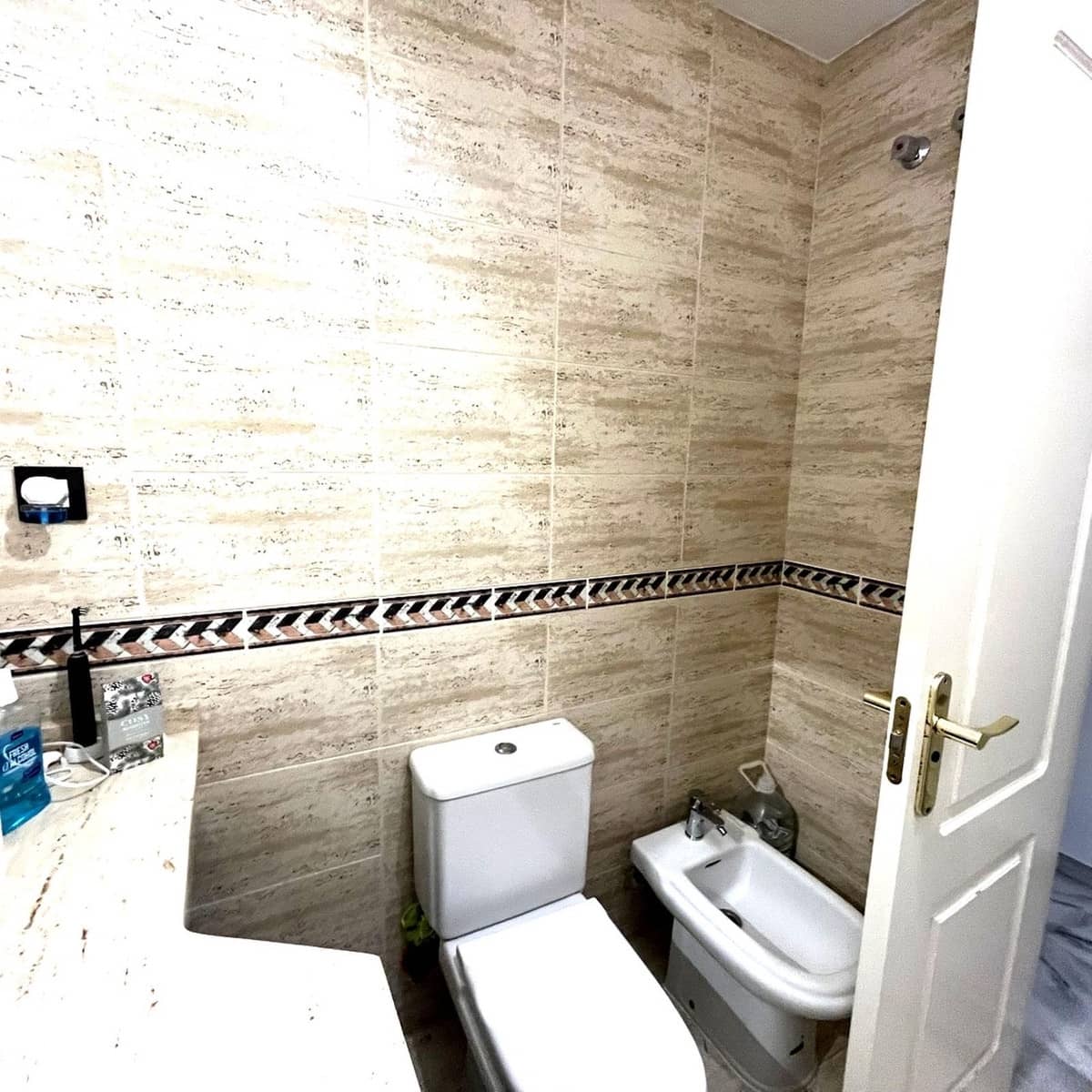 2 soveværelse Lejlighed til salg i Aloha Golf med swimmingpool - € 380.000 (Ref: 9971841)