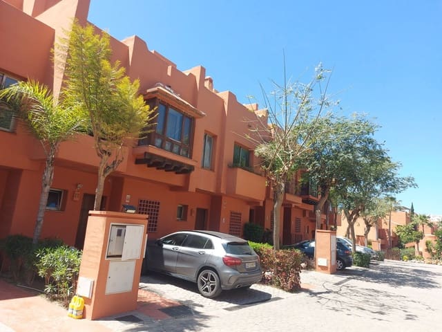 3 sypialnia Dom na sprzedaż w Manilva z basenem - 350 000 € (Ref: 9971843)