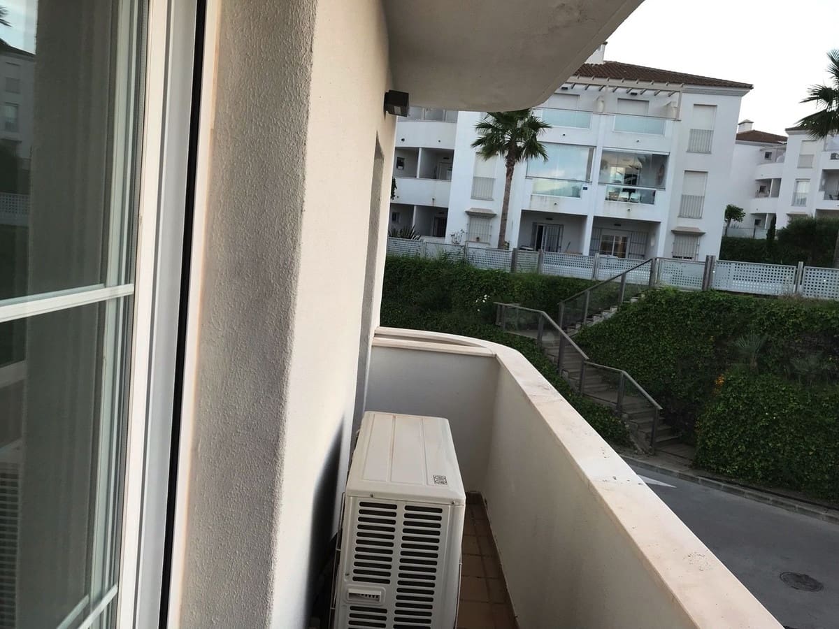 Apartamento de 3 habitaciones en Punta de la Chullera en venta con piscina - 265.000 € (Ref: 9971844)
