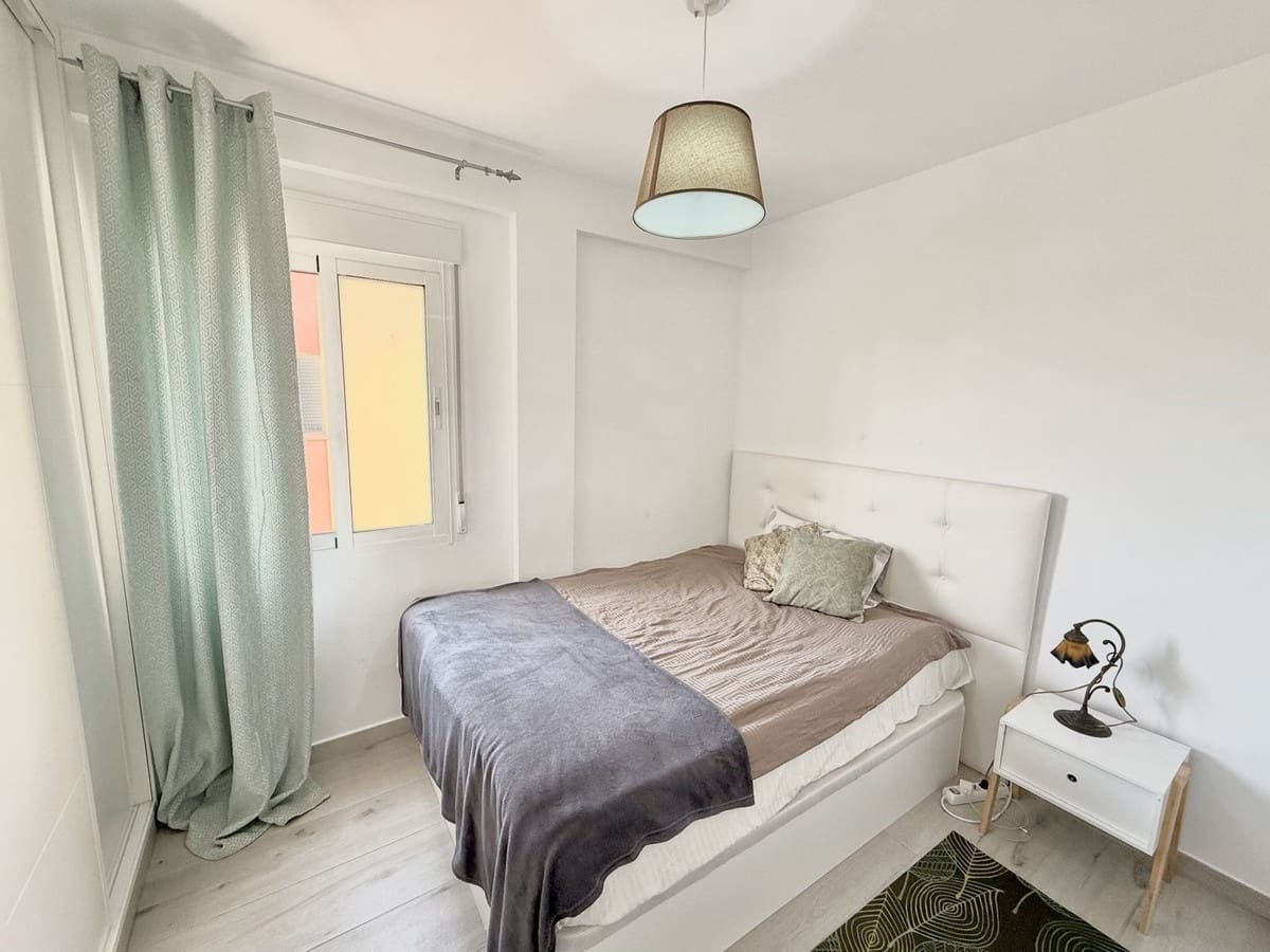 Apartamento de 3 habitaciones en Fuengirola en venta - 364.000 € (Ref: 9971846)