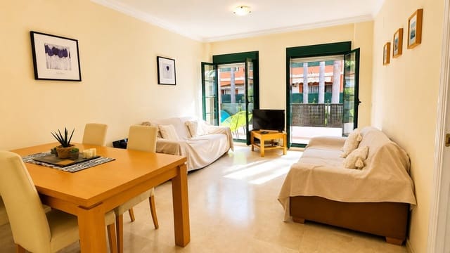 Apartamento de 2 habitaciones en Atalaya-Isdabe, Estepona en venta con piscina garaje - 320.000 € (Ref: 9971848)