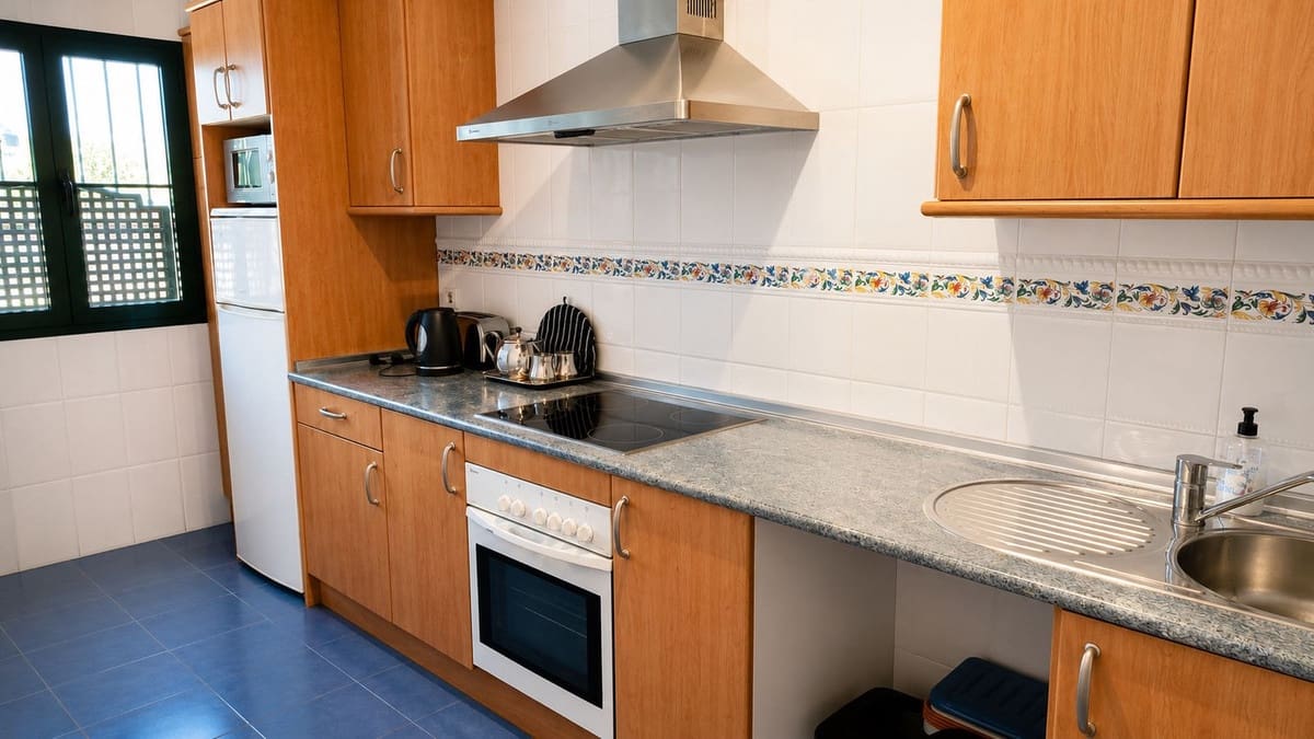 Apartamento de 2 habitaciones en Atalaya-Isdabe en venta con piscina garaje - 320.000 € (Ref: 9971848)