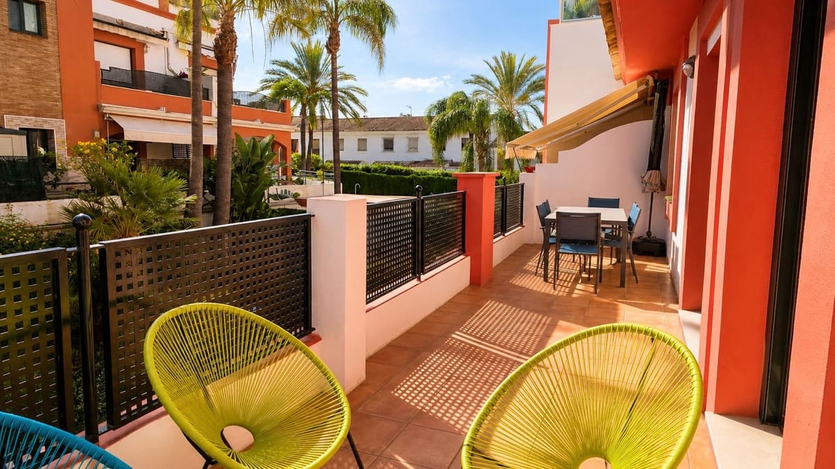 Apartamento de 2 habitaciones en Atalaya-Isdabe en venta con piscina garaje - 320.000 € (Ref: 9971848)