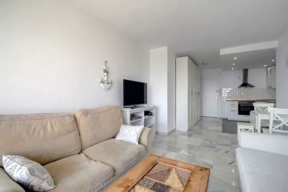 1 camera da letto Appartamento in vendita in Estepona con piscina - 285.000 € (Rif: 9971849)