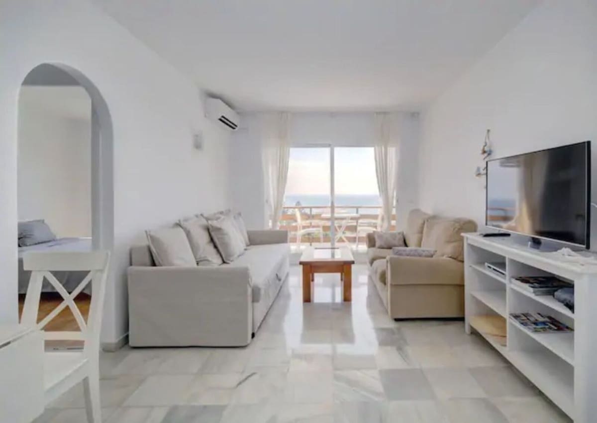 1 camera da letto Appartamento in vendita in Estepona con piscina - 285.000 € (Rif: 9971849)