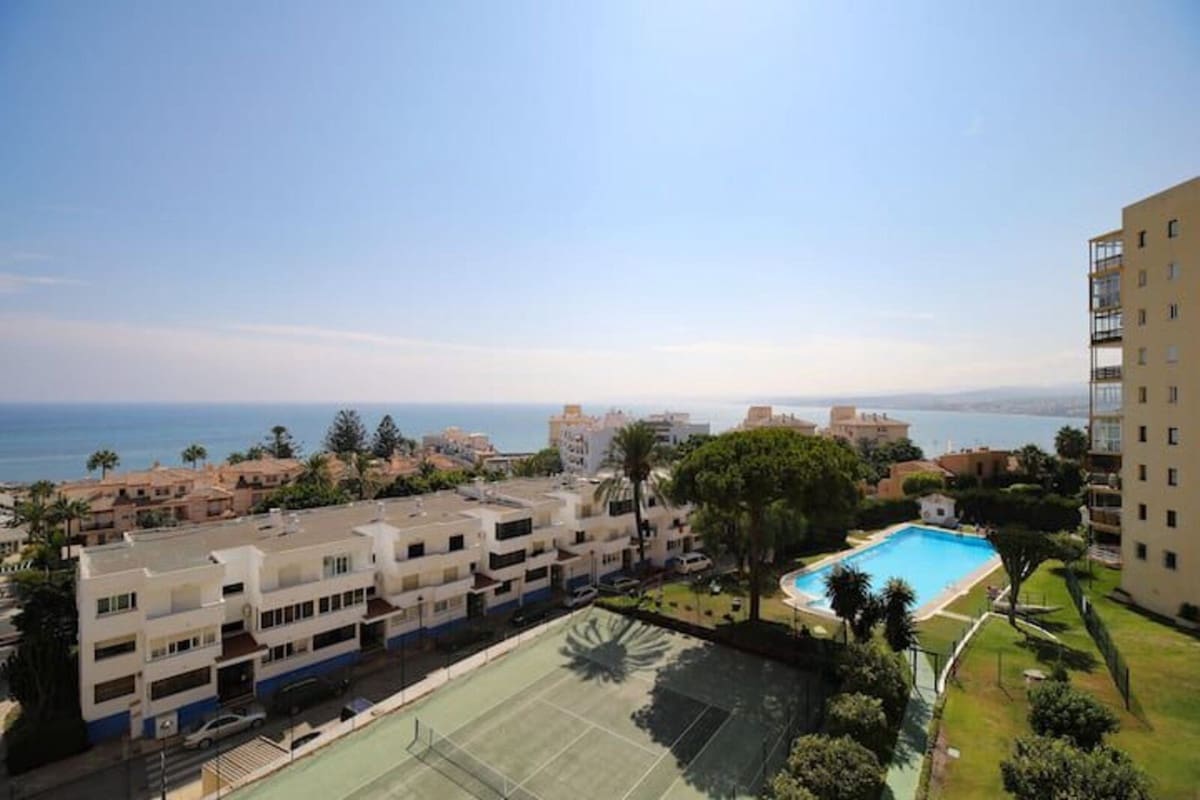 1 camera da letto Appartamento in vendita in Estepona con piscina - 285.000 € (Rif: 9971849)