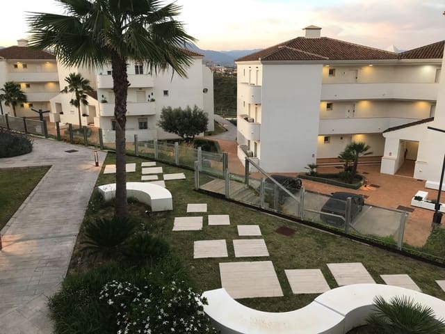 Apartamento de 2 habitaciones en Punta de la Chullera, Manilva en venta con piscina - 225.000 € (Ref: 9971851)