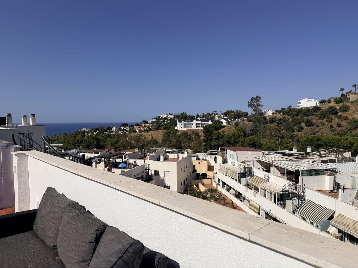 3 slaapkamer Appartement te koop in Benalmadena met zwembad - € 339.995 (Ref: 9971852)