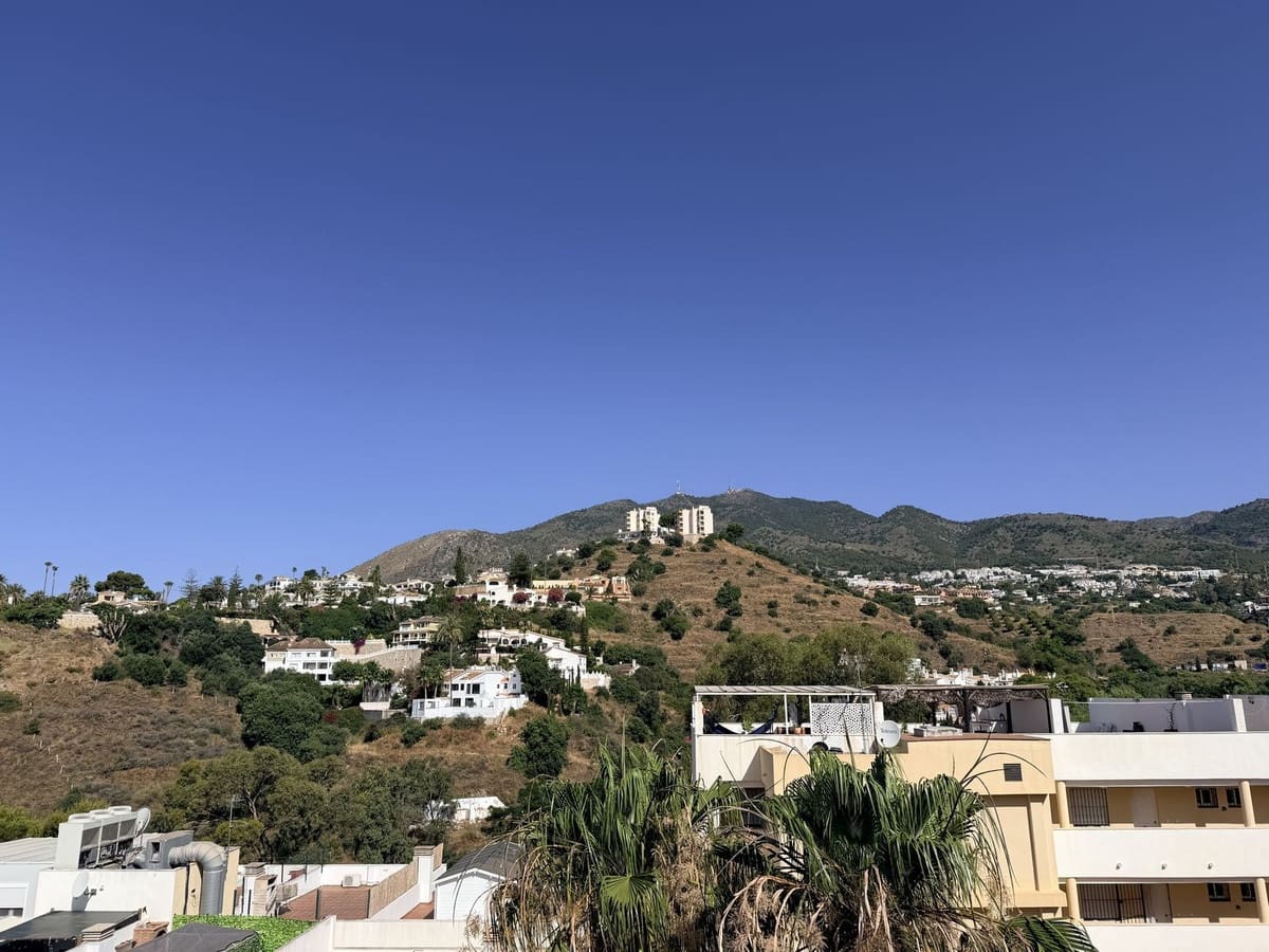 3 slaapkamer Appartement te koop in Benalmadena met zwembad - € 339.995 (Ref: 9971852)