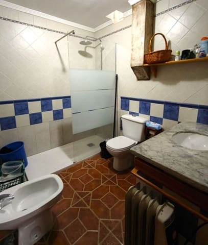 3 soveværelse Lejlighed til salg i Estepona - € 349.500 (Ref: 9971855)