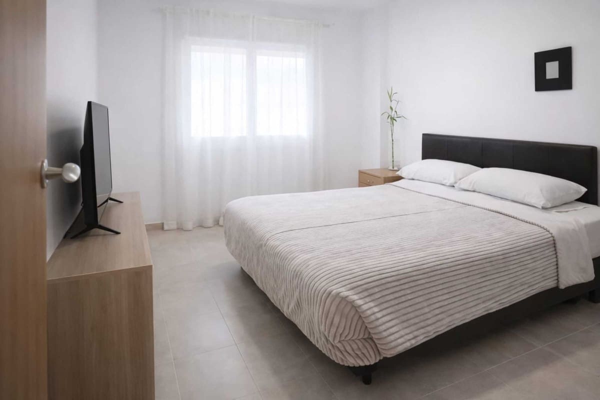 2 soverom Leilighet til salgs i Casares med svømmebasseng garasje - € 299 000 (Ref: 9971859)