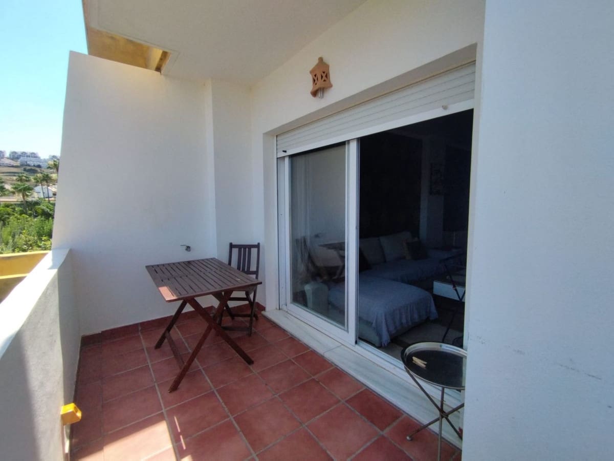 2 soverom Leilighet til salgs i La Cala de Mijas med svømmebasseng garasje - € 299 900 (Ref: 9971863)