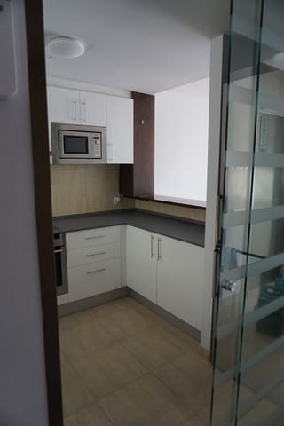 2 soveværelse Lejlighed til salg i La Cala de Mijas, Mijas med swimmingpool - € 315.000 (Ref: 9971868)