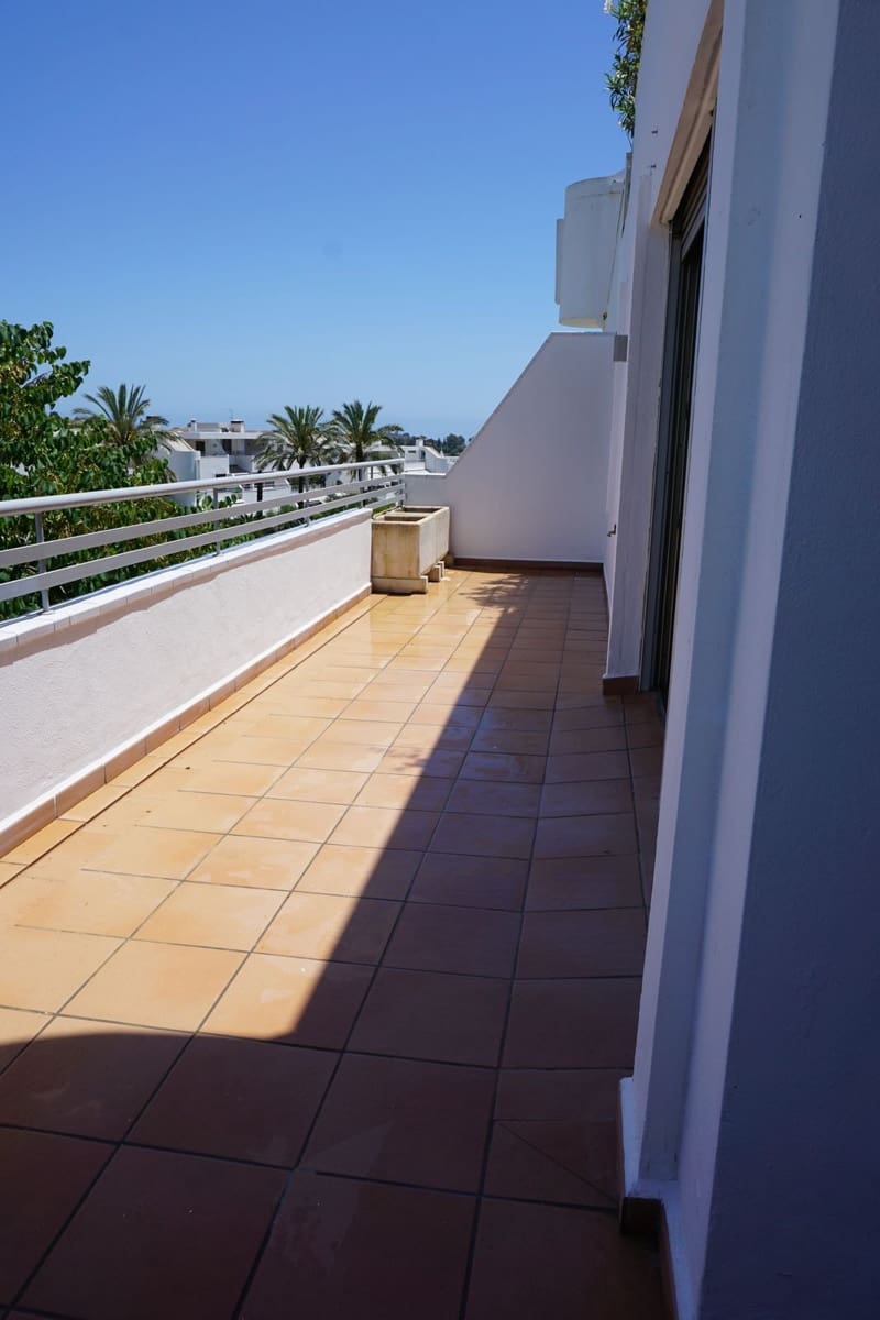 2 soveværelse Lejlighed til salg i La Cala de Mijas med swimmingpool - € 315.000 (Ref: 9971868)