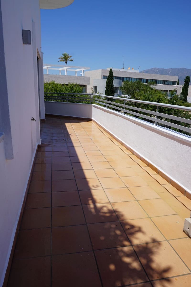 2 soveværelse Lejlighed til salg i La Cala de Mijas med swimmingpool - € 315.000 (Ref: 9971868)