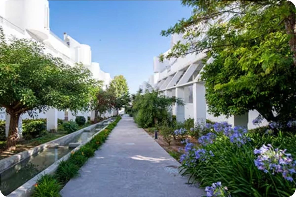 2 soveværelse Lejlighed til salg i La Cala de Mijas med swimmingpool - € 315.000 (Ref: 9971868)