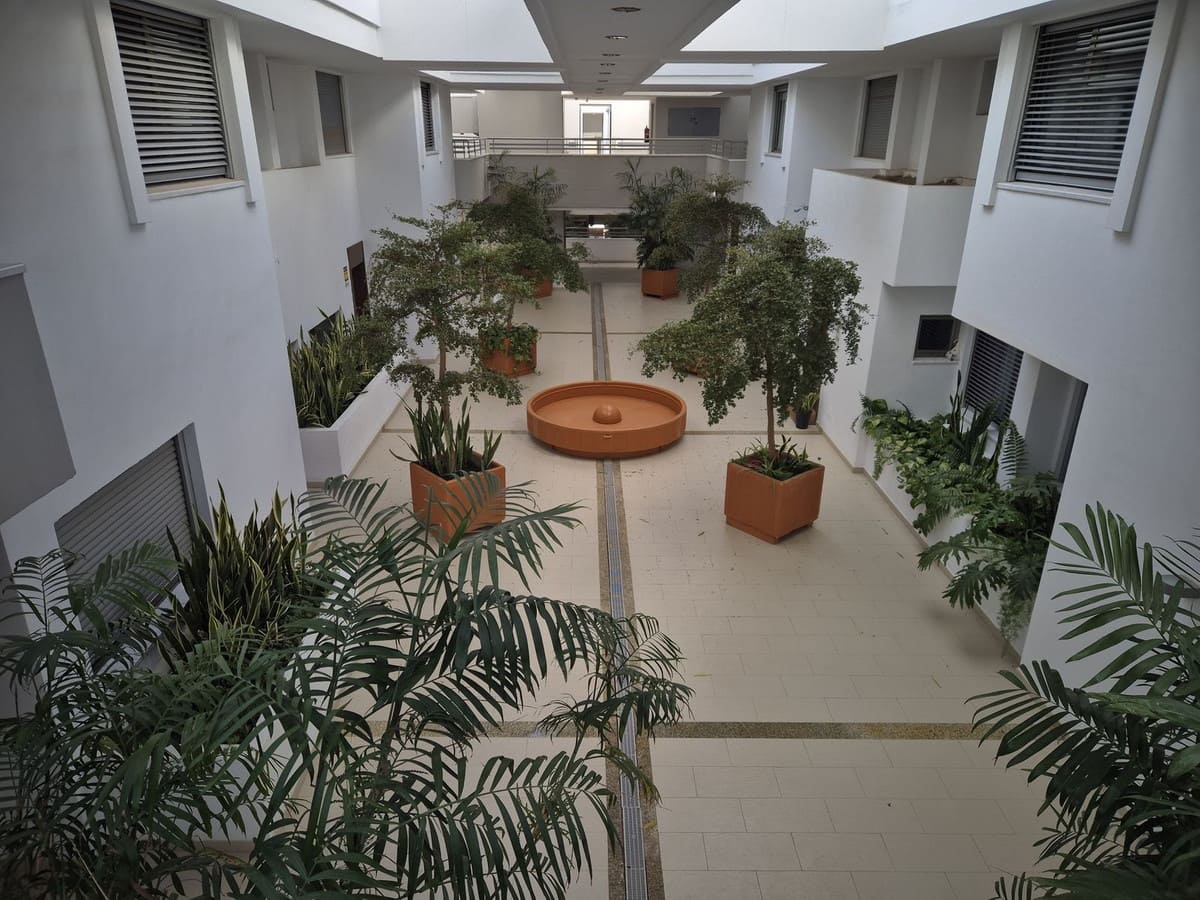 2 soveværelse Lejlighed til salg i La Cala de Mijas med swimmingpool - € 315.000 (Ref: 9971868)