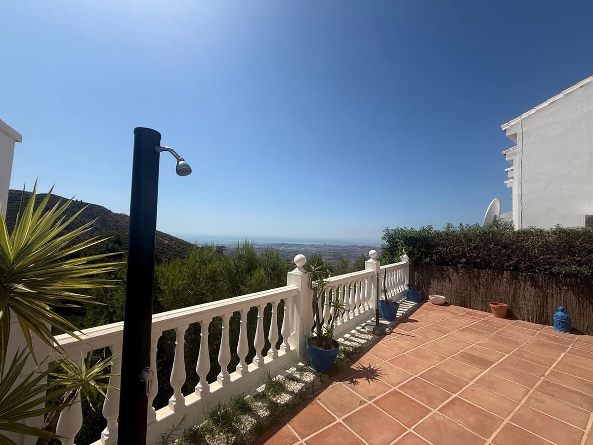 2 chambre Maison de Ville à vendre à Valtocado avec piscine - 340 000 € (Ref: 9971869)