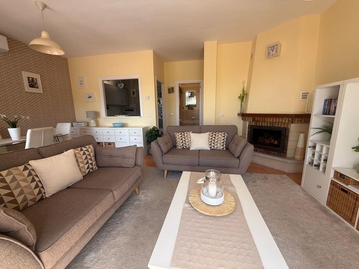 2 chambre Maison de Ville à vendre à Valtocado avec piscine - 340 000 € (Ref: 9971869)