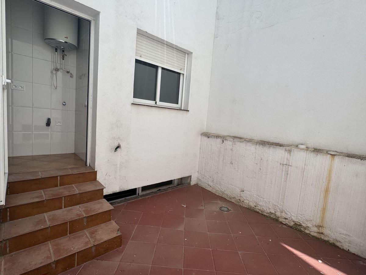 2 slaapkamer Appartement te koop in Estepona - € 292.000 (Ref: 9971875)