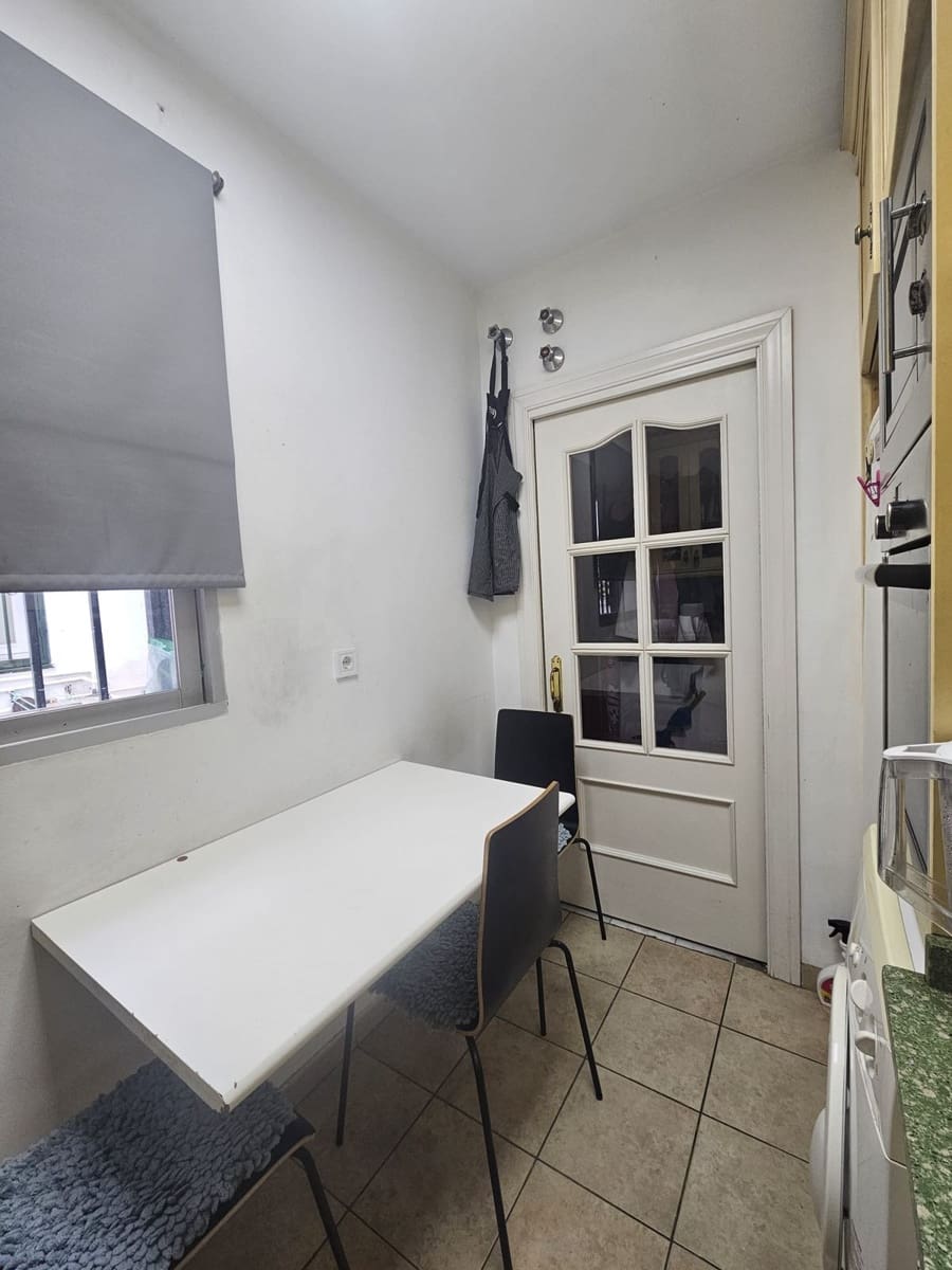 Apartamento de 2 habitaciones en San Pedro de Alcantara en venta - 307.500 € (Ref: 9971877)
