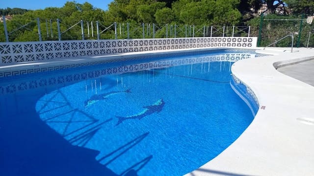 2 Zimmer Apartment zu verkaufen in El Faro, Mijas mit Pool - 309.000 € (Ref: 9971886)