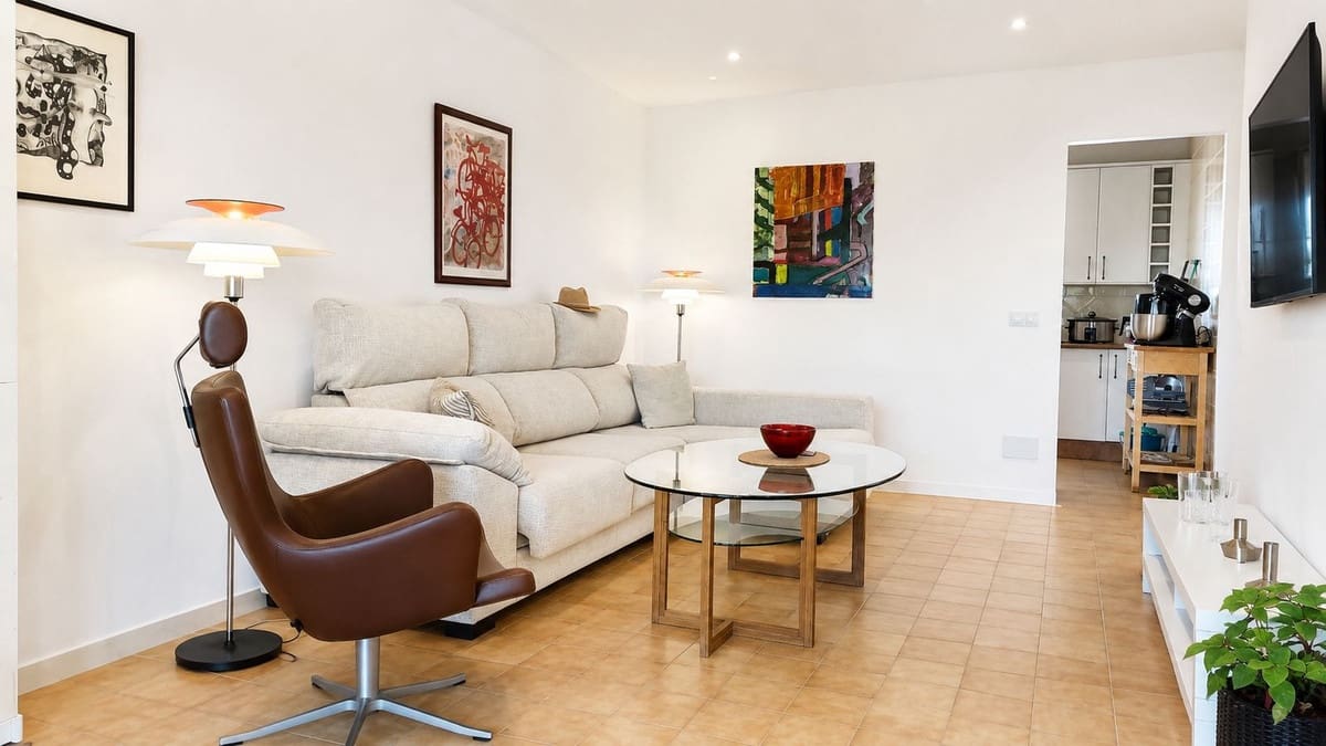 2 bedroom Apartment for sale in El Faro with pool - € 309,000 (Ref: 9971886)