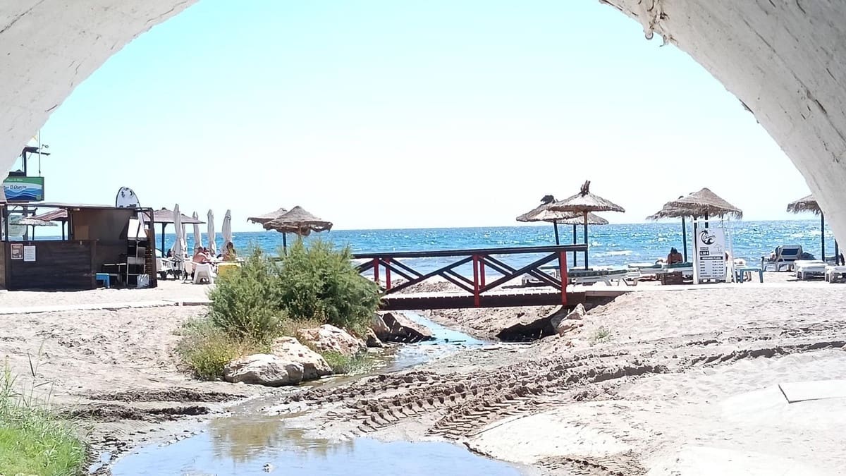 2 bedroom Apartment for sale in El Faro with pool - € 309,000 (Ref: 9971886)