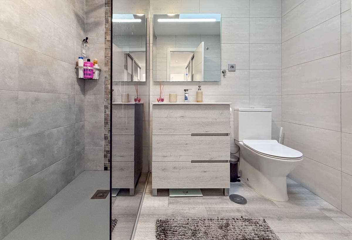 2 slaapkamer Appartement te koop in Fuengirola met zwembad garage - € 385.000 (Ref: 9971888)