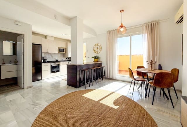 2 slaapkamer Appartement te koop in Torreblanca, Fuengirola met zwembad garage - € 385.000 (Ref: 9971888)