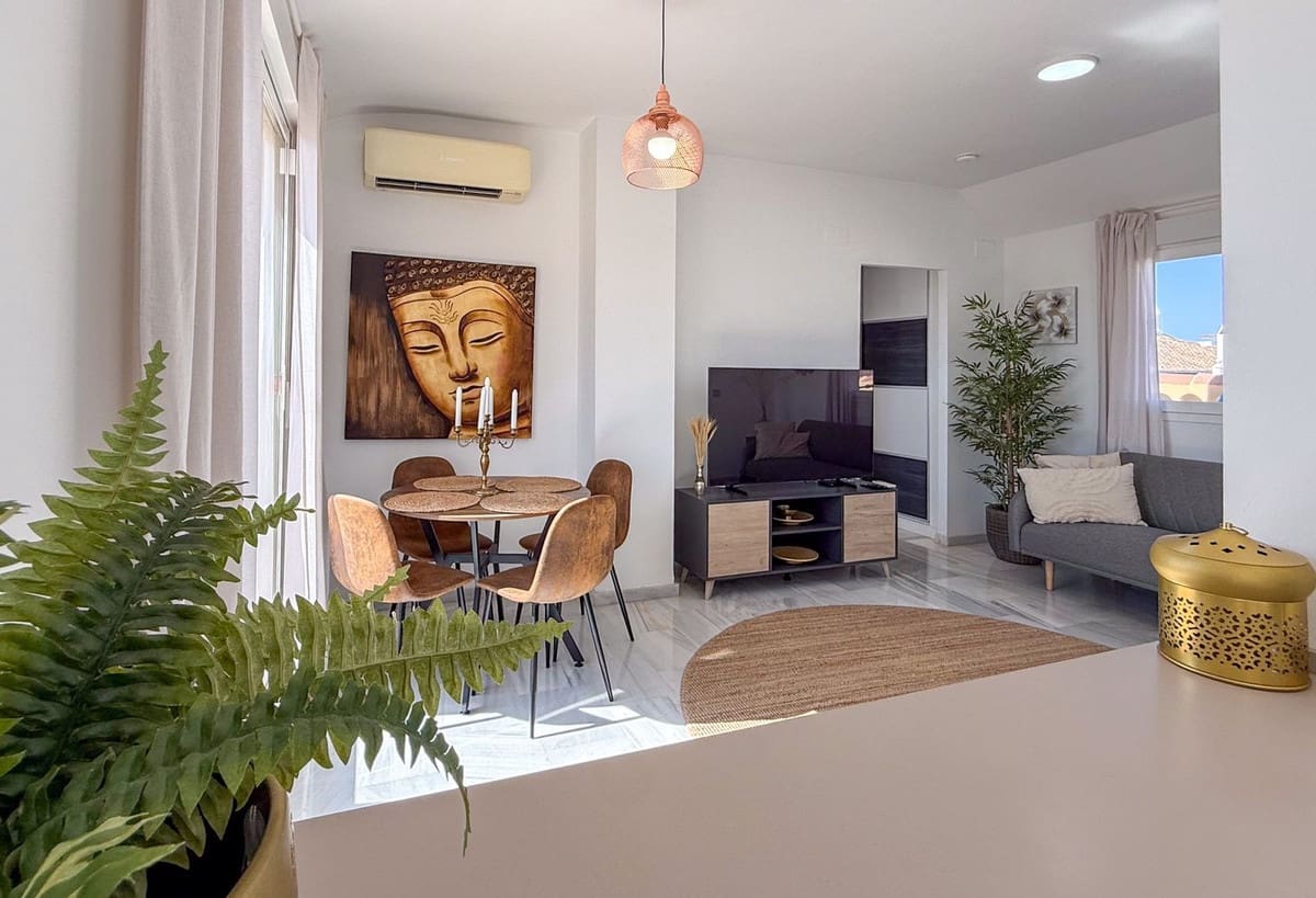 2 slaapkamer Appartement te koop in Fuengirola met zwembad garage - € 385.000 (Ref: 9971888)