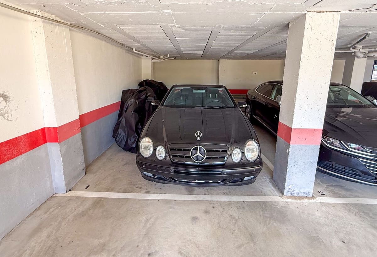 2 slaapkamer Appartement te koop in Fuengirola met zwembad garage - € 385.000 (Ref: 9971888)