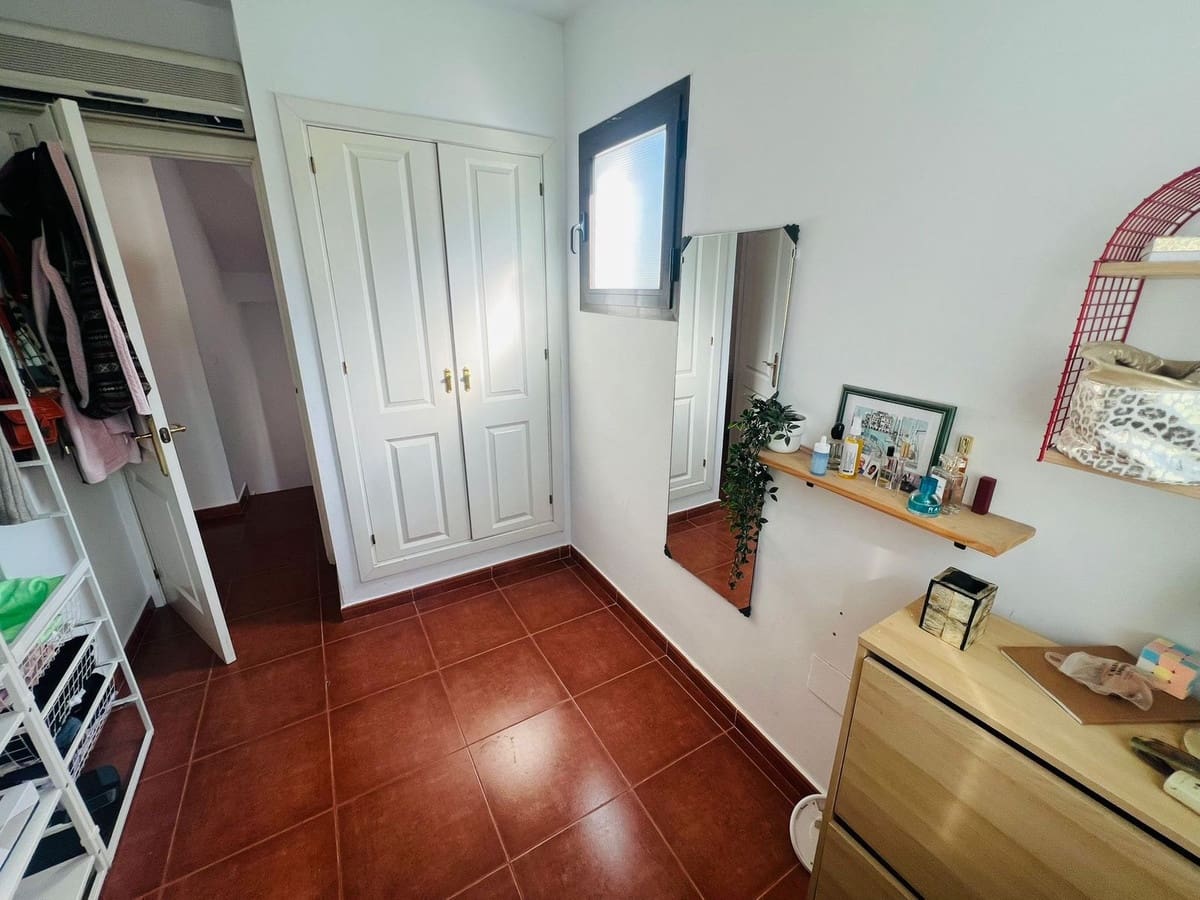 3 soverom Hus til salgs i Bahia de Casares med svømmebasseng - € 378 000 (Ref: 9971890)